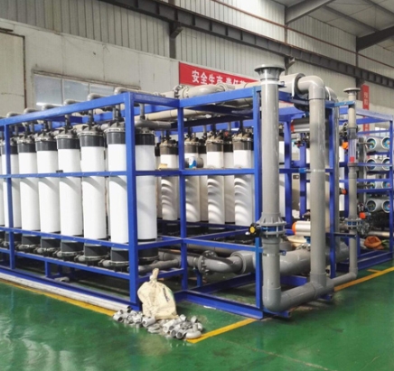 六盘水桶装水生产设备主要包括几类？