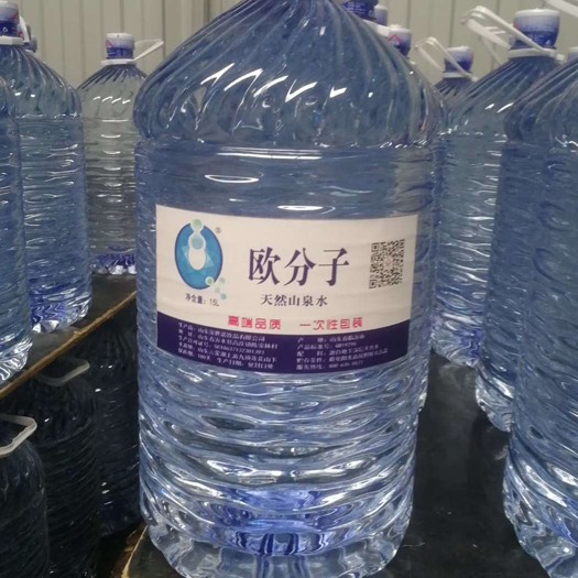 六盘水桶装水生产设备的组成部分及主要特点介绍