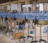 浅谈六盘水一次性桶装水设备的生产工艺流程?